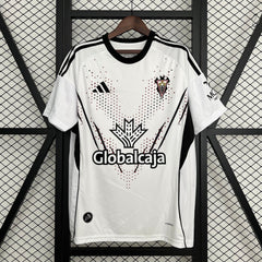ALBACETE PRIMERA EQUIPACIÓN 25/26 HOMBRE - Bota de Oro Tienda