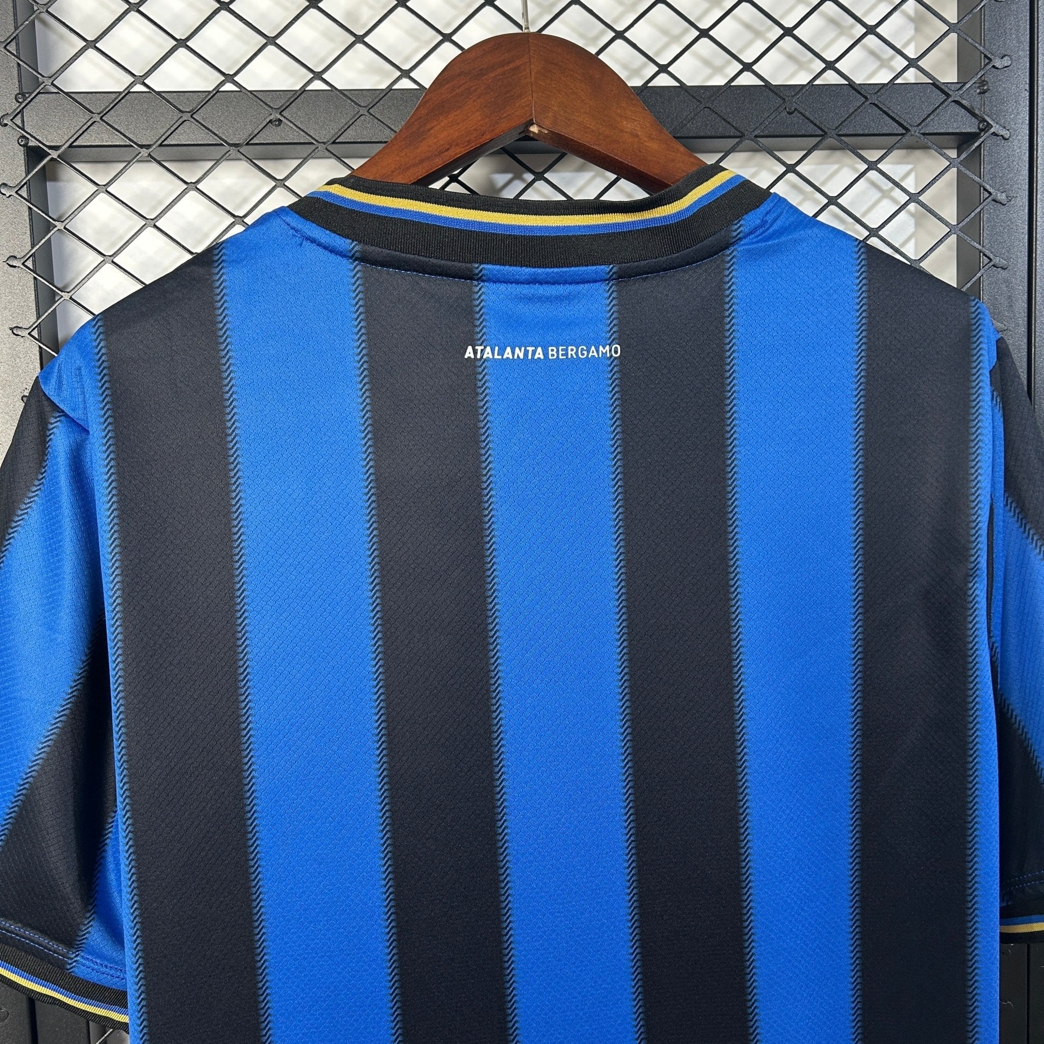 ATALANTA PRIMERA EQUIPACIÓN 25/26 HOMBRE - Bota de Oro Tienda