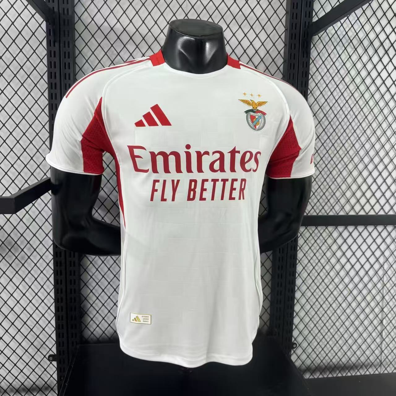 BENFICA TERCERA EQUIPACIÓN 25/26 (VERSIÓN JUGADOR) - Bota de Oro Tienda