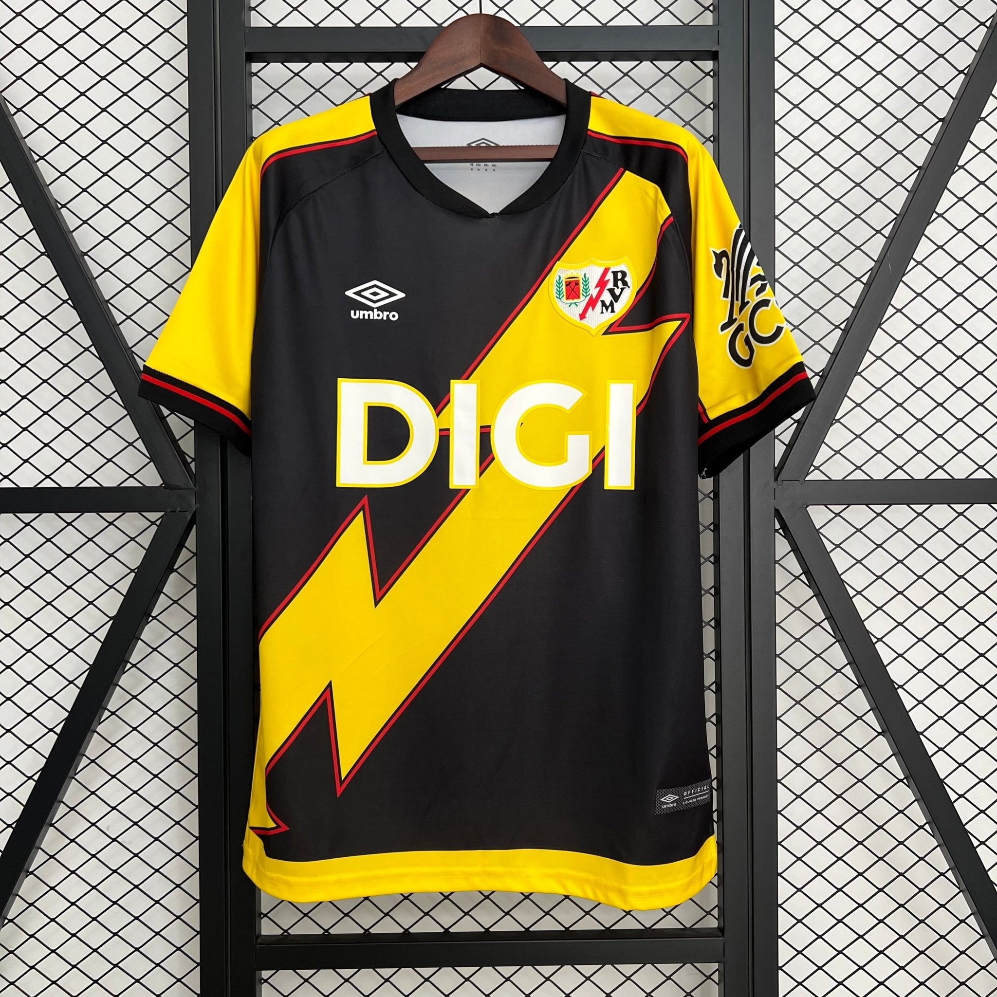 CAMISETA RAYO VALLECANO TERCERA EQUIPACIÓN 25/26 HOMBRE - Bota de Oro Tienda