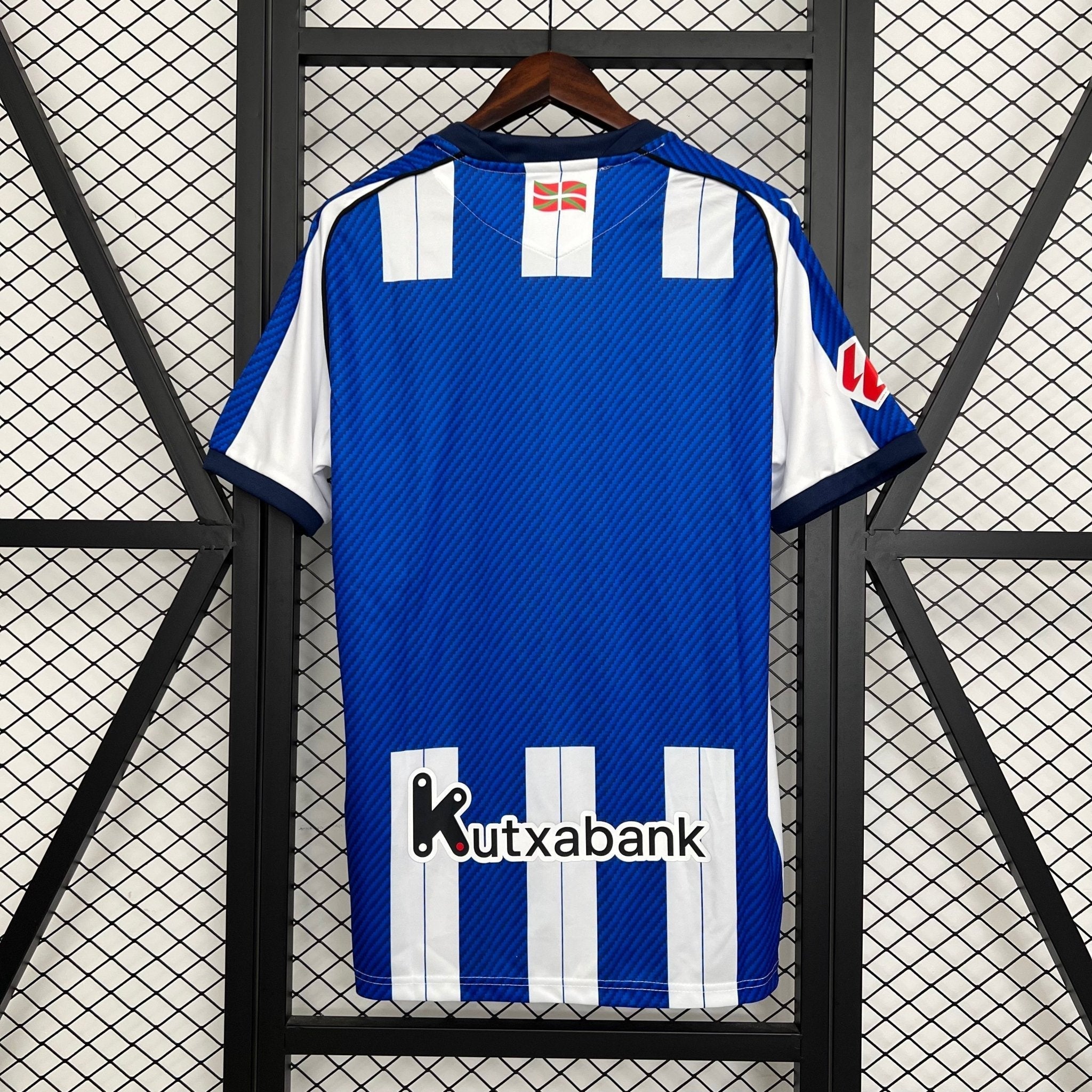 CAMISETA REAL SOCIEDAD PRIMERA EQUIPACIÓN 25/26 HOMBRE - Bota de Oro Tienda