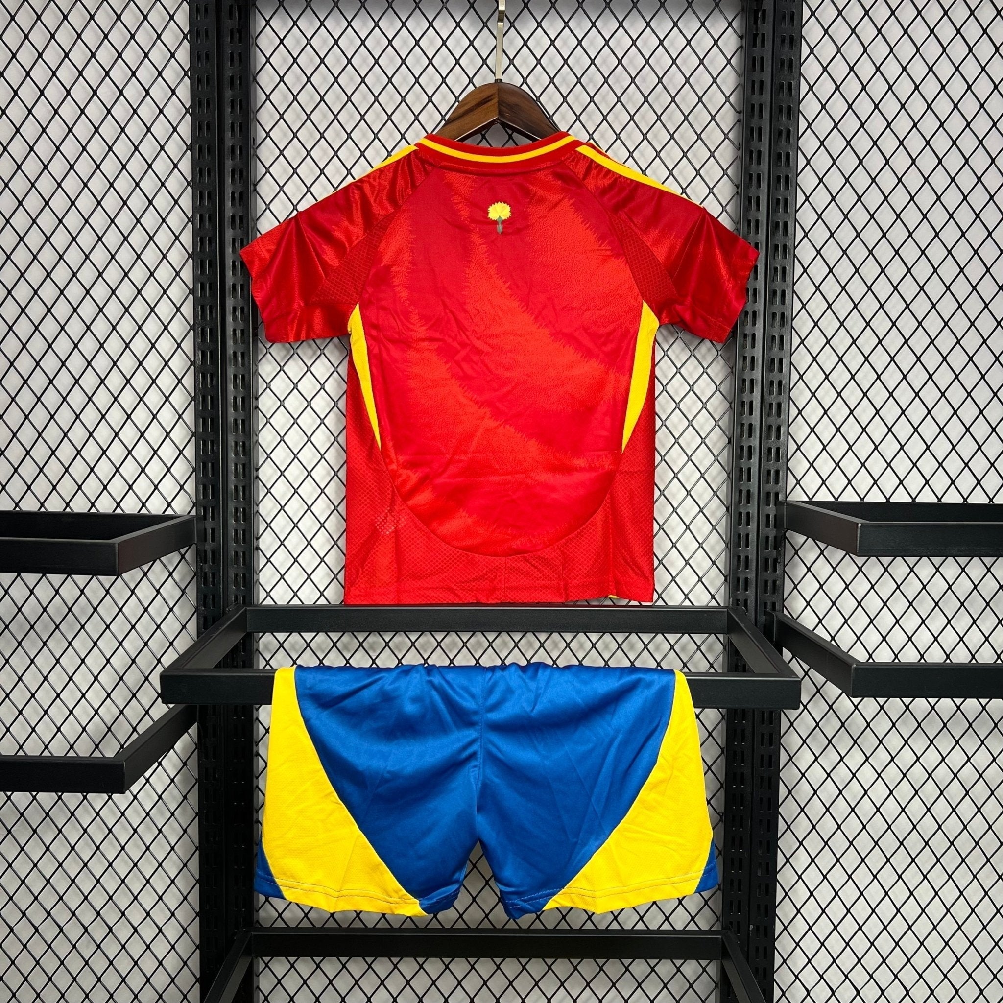 ESPAÑA PRIMERA EQUIPACIÓN 24/25 NIÑOS - Bota de Oro Tienda