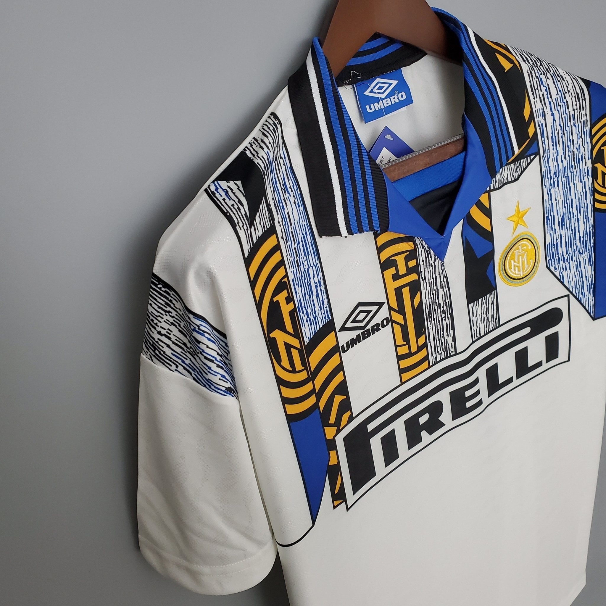 INTER DE MILAN XII 96/97 HOMBRE (RETRO) - Bota de Oro Tienda