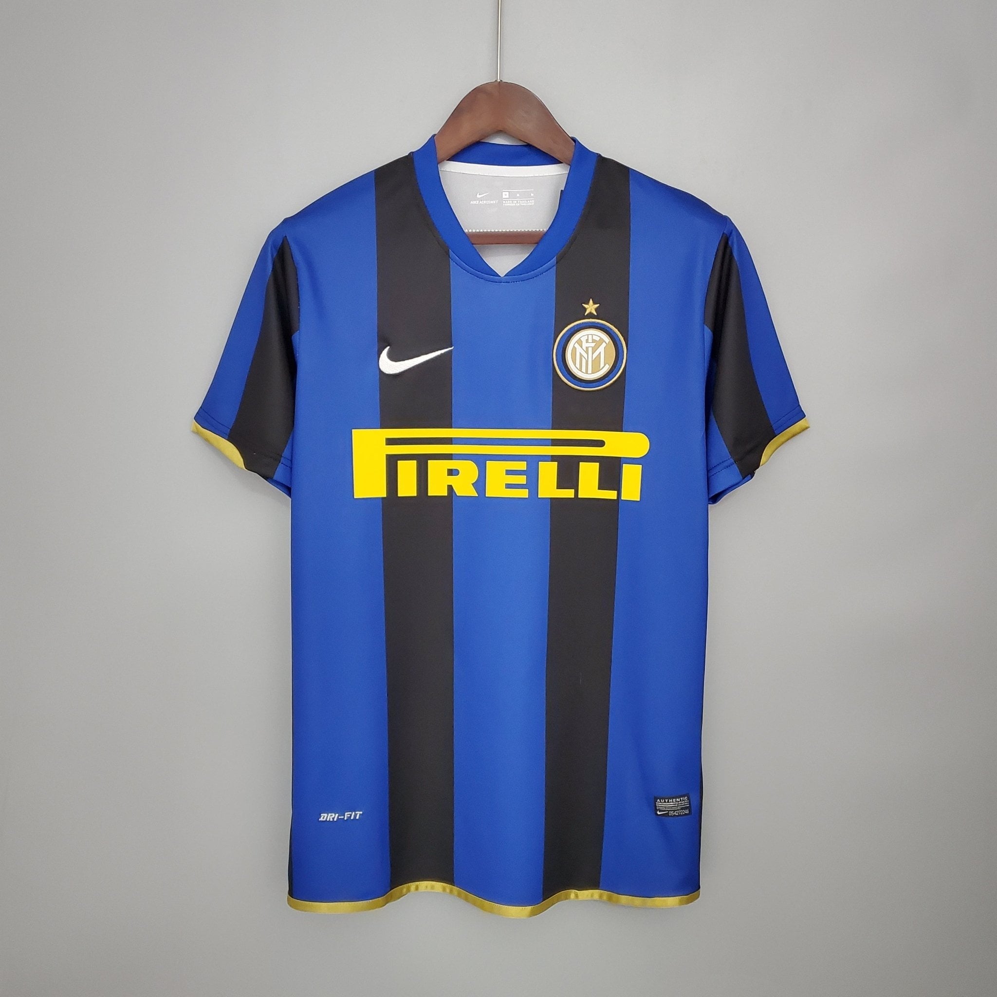 INTER DE MILAN XIII 08/09 HOMBRE (RETRO) - Bota de Oro Tienda