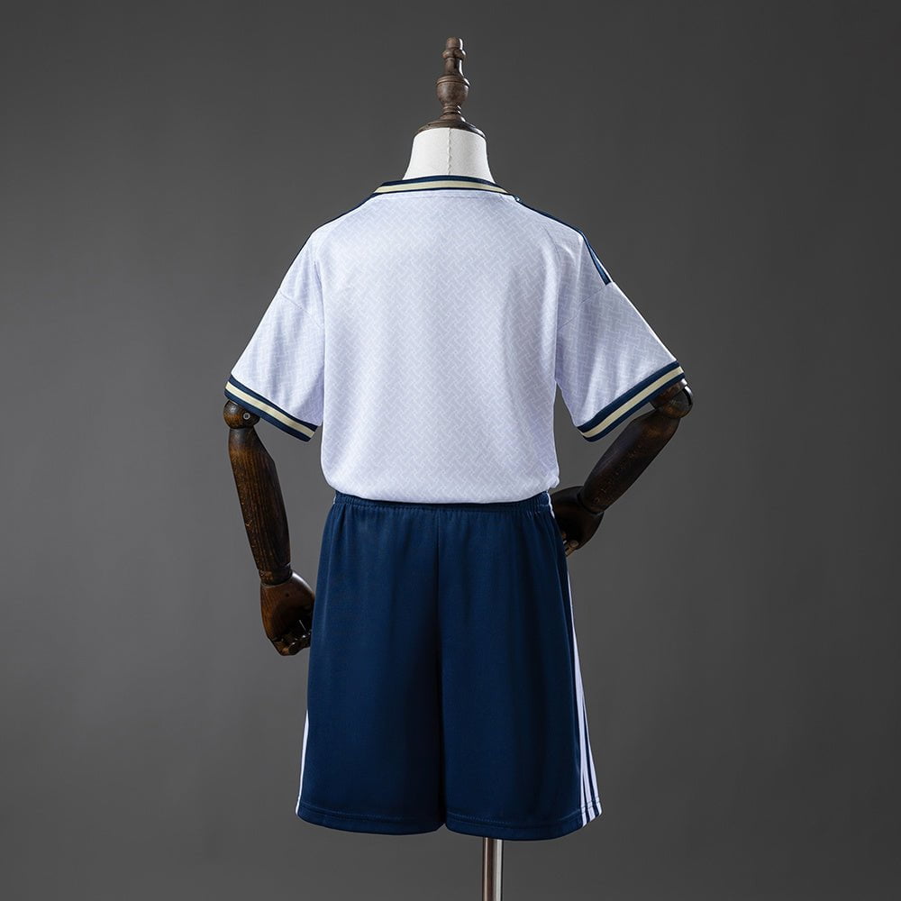 Italia Visitante Infantil 2026 Mundial - Bota de Oro Tienda