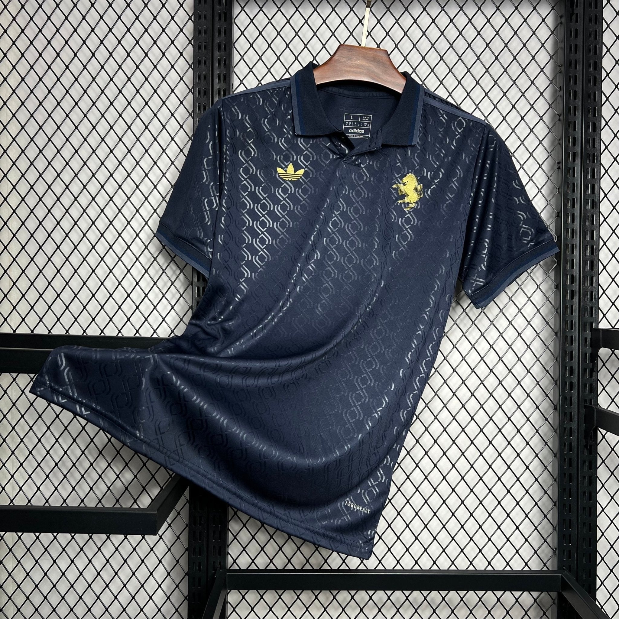 JUVENTUS III 24/25 HOMBRE - Bota de Oro Tienda