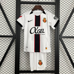 MALLORCA SEGUNDA EQUIPACIÓN 25/26 NIÑOS - Bota de Oro Tienda