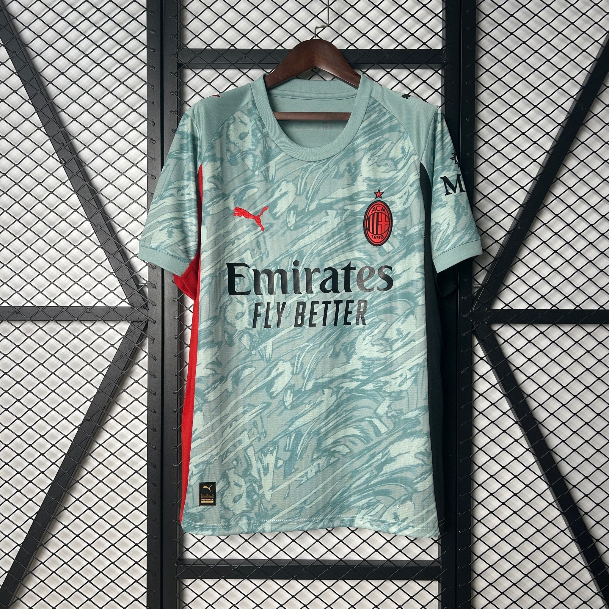MILAN PRIMERA EQUIPACIÓN PORTERO 25/26 HOMBRE - Bota de Oro Tienda