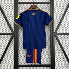 NEWCASTLE TERCERA EQUIPACIÓN 25/26 NIÑOS - Bota de Oro Tienda
