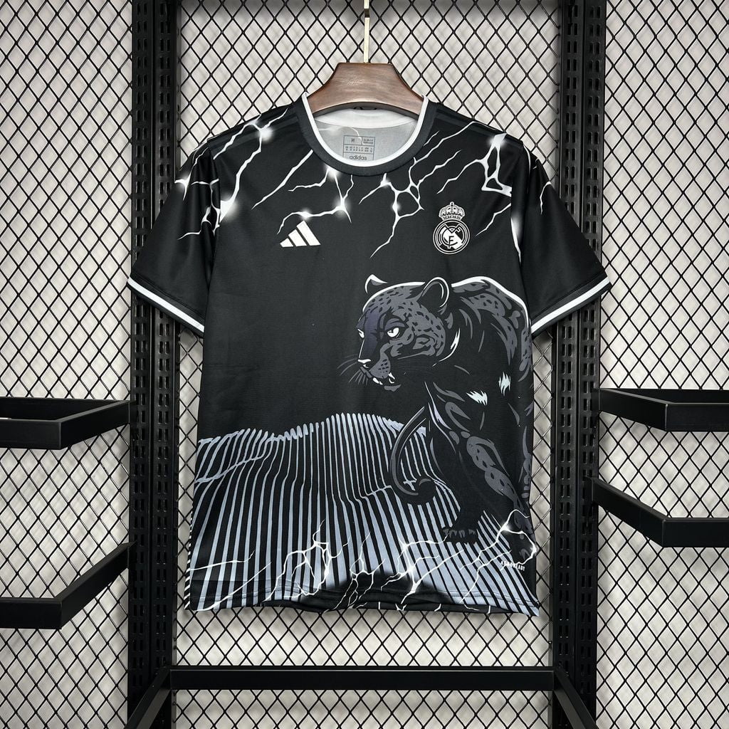 REAL MADRID EDICIÓN ESPECIAL NEGRO I 24/25 HOMBRE - Bota de Oro Tienda