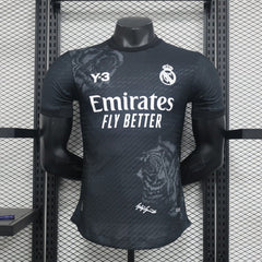 REAL MADRID EDICION ESPECIAL PLAYER 24/25 HOMBRE - Bota de Oro Tienda