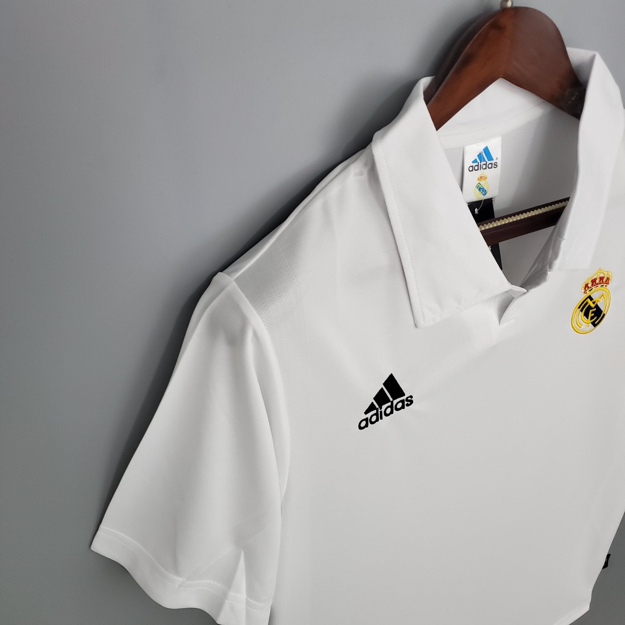 REAL MADRID I 02/03 HOMBRE (RETRO) - Bota de Oro Tienda