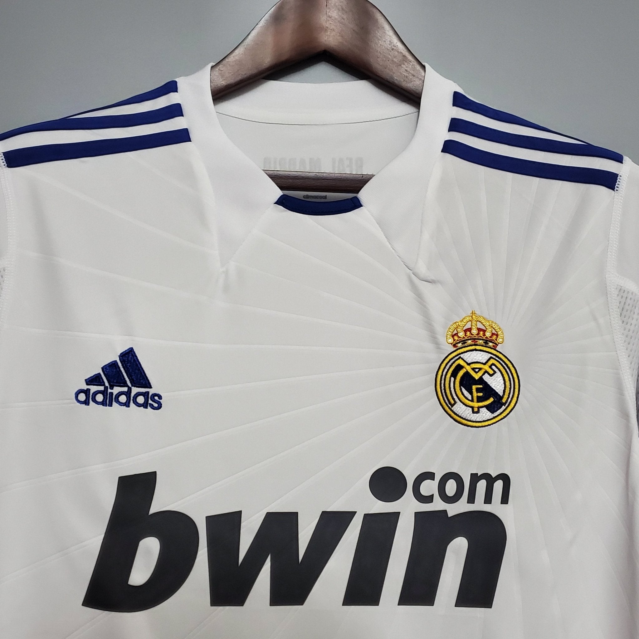REAL MADRID I 10/11 HOMBRE (RETRO) - Bota de Oro Tienda