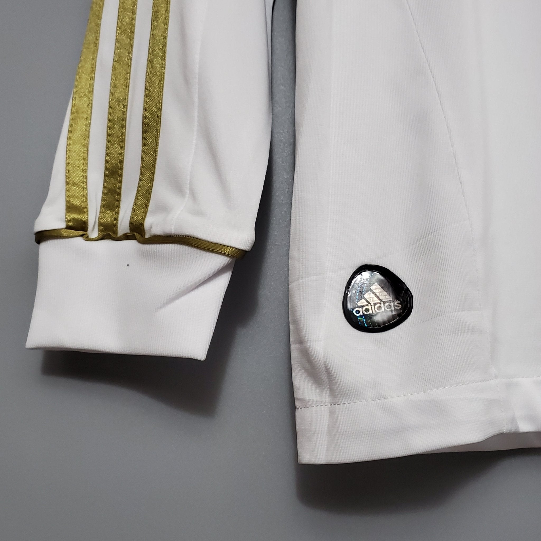 REAL MADRID I 11/12 MANGA LARGA HOMBRE (RETRO) - Bota de Oro Tienda