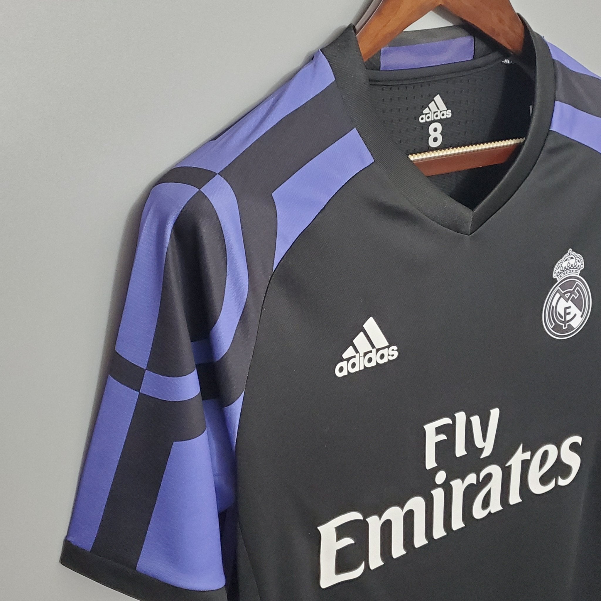 REAL MADRID II 15/16 HOMBRE (RETRO) - Bota de Oro Tienda