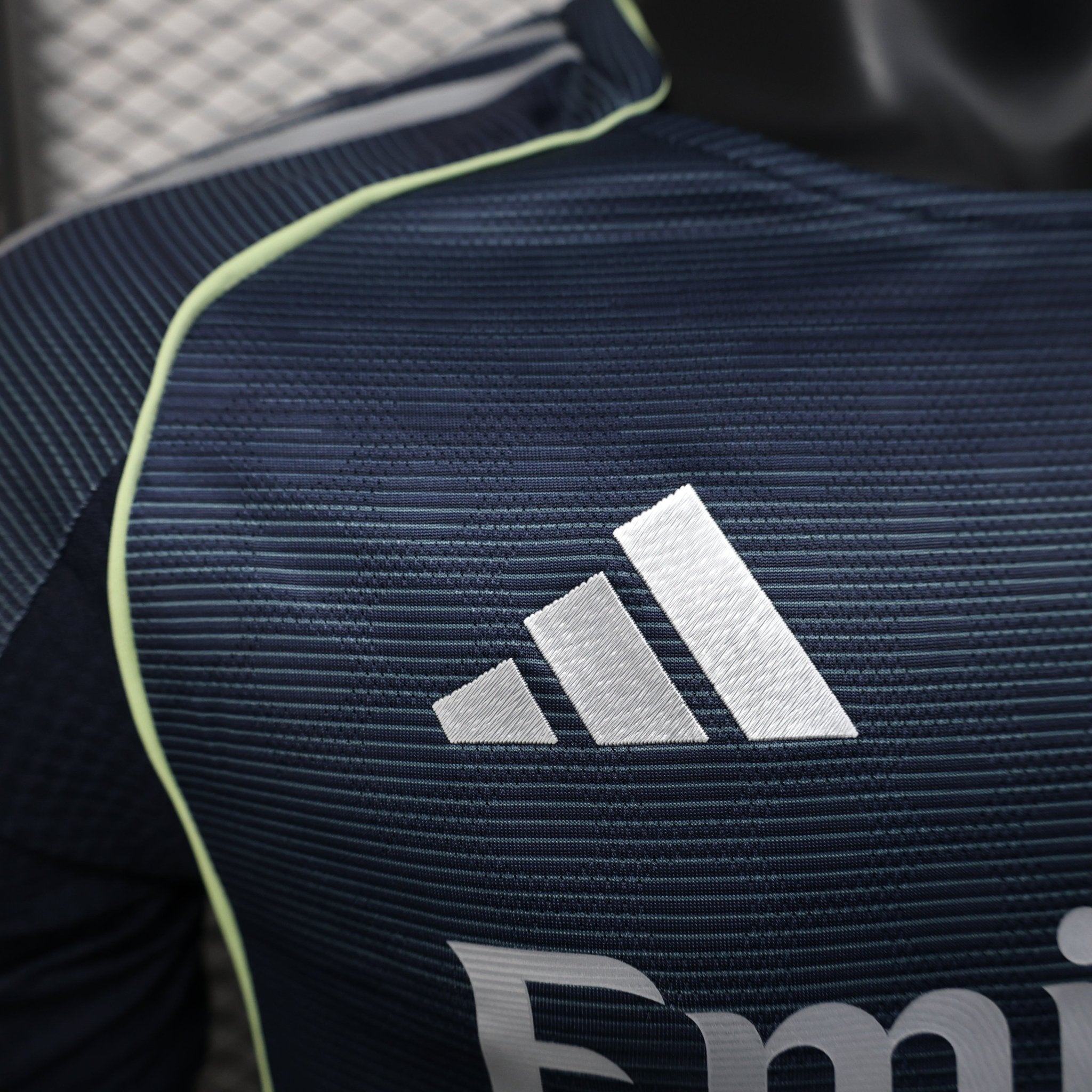 REAL MADRID II 25/26 VERSIÓN JUGADOR - Bota de Oro Tienda