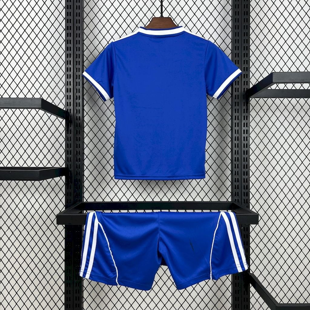 REAL MADRID III 25/26 CONJUNTO INFANTIL - Bota de Oro Tienda