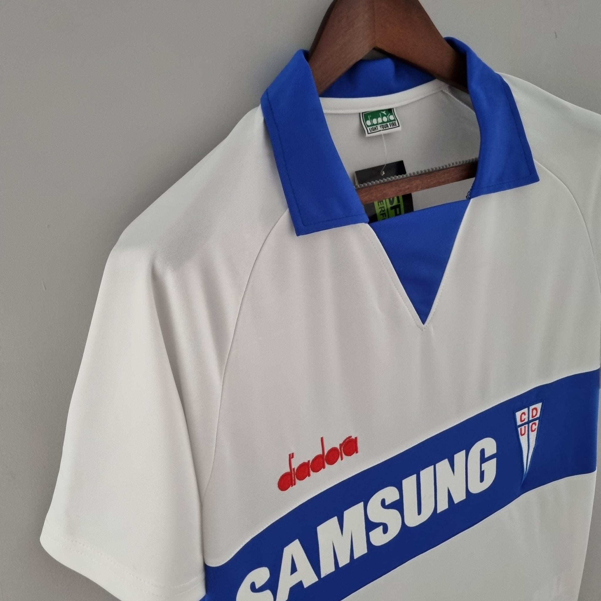 UNIVERSIDAD CATÓLICA I 1993 HOMBRE (RETRO) - Bota de Oro Tienda