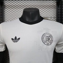 ALEMANIA EQUIPACIÓN ESPECIAL 25/26 (VERSIÓN JUGADOR) - Bota de Oro Tienda