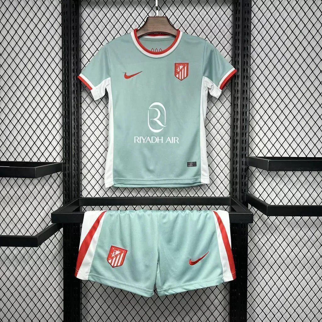 ATLÉTICO DE MADRID II 24/25 CONJUNTO INFANTI - Bota de Oro Tienda