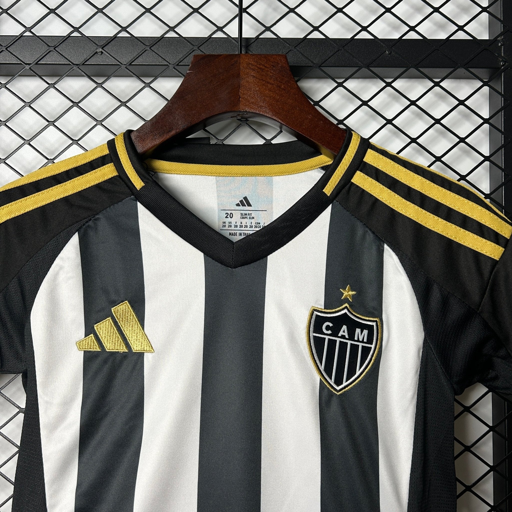 ATLÉTICO MINEIRO PRIMERA EQUIPACIÓN 25/26 NIÑOS - Bota de Oro Tienda