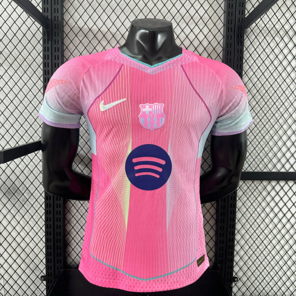 BARCELONA EQUIPACIÓN ESPECIAL ROSA II 25/26 (VERSIÓN JUGADOR) - Bota de Oro Tienda