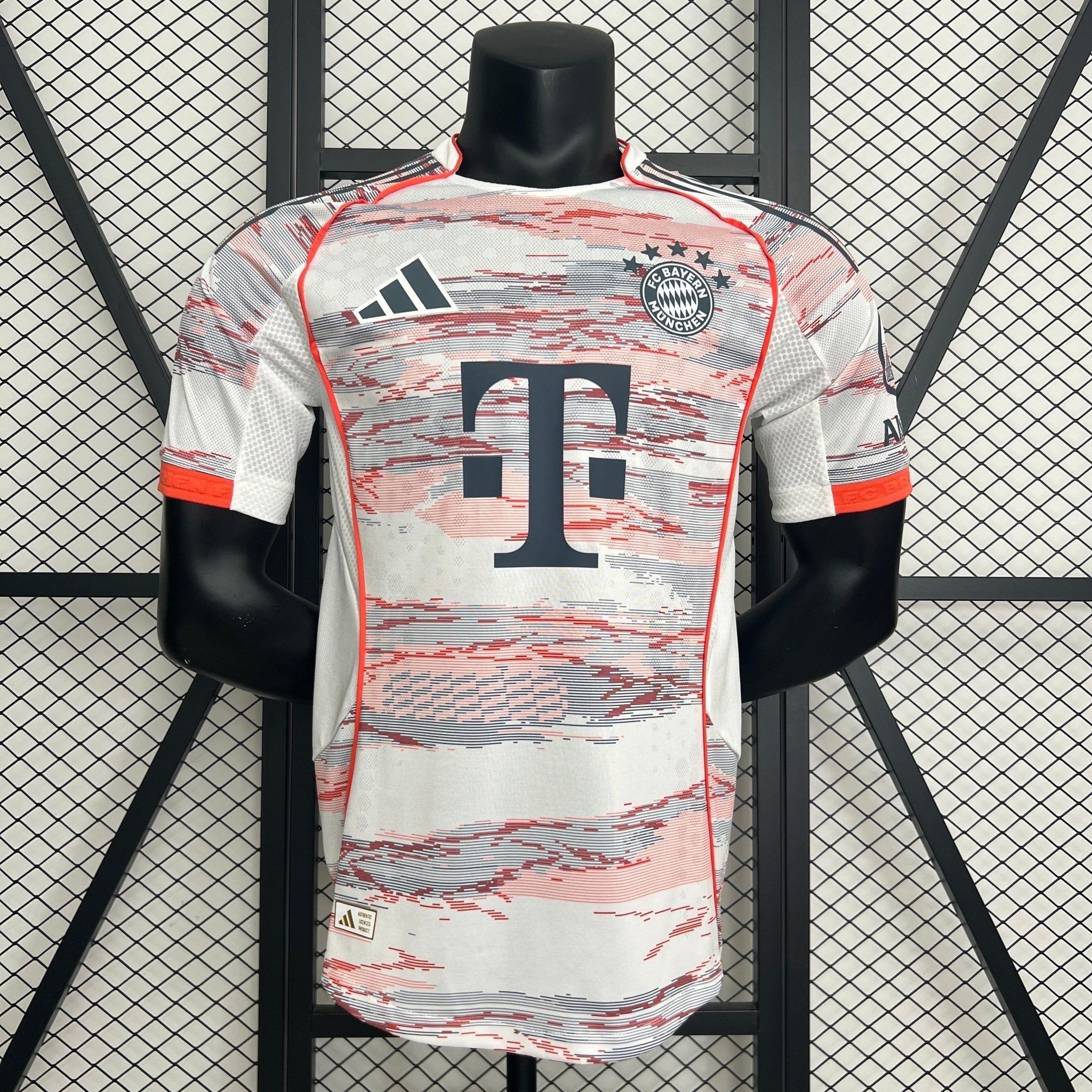 BAYERN MUNICH SEGUNDA EQUIPACIÓN 25/26 (VERSIÓN JUGADOR) - Bota de Oro Tienda