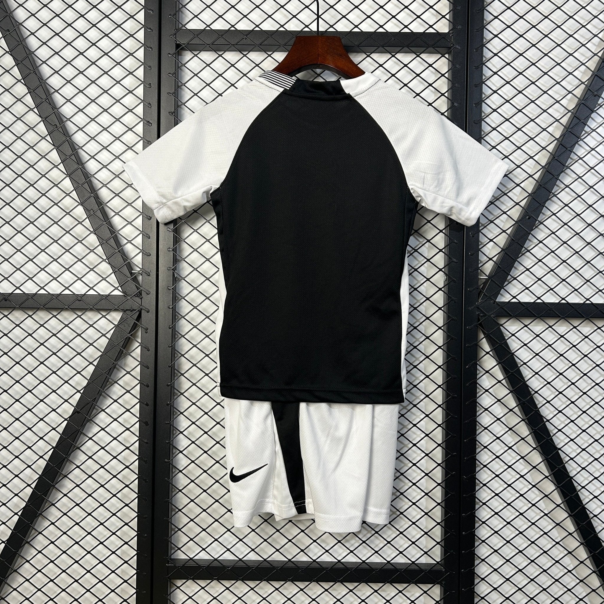 CORINTHIANS SEGUNDA EQUIPACIÓN 25/26 NIÑOS - Bota de Oro Tienda