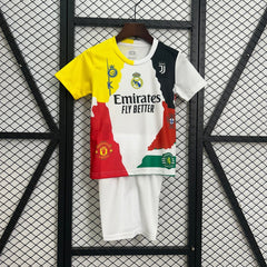 CRISTIANO RONALDO EQUIPACIÓN EDICION ESPECIAL NIÑOS - Bota de Oro Tienda