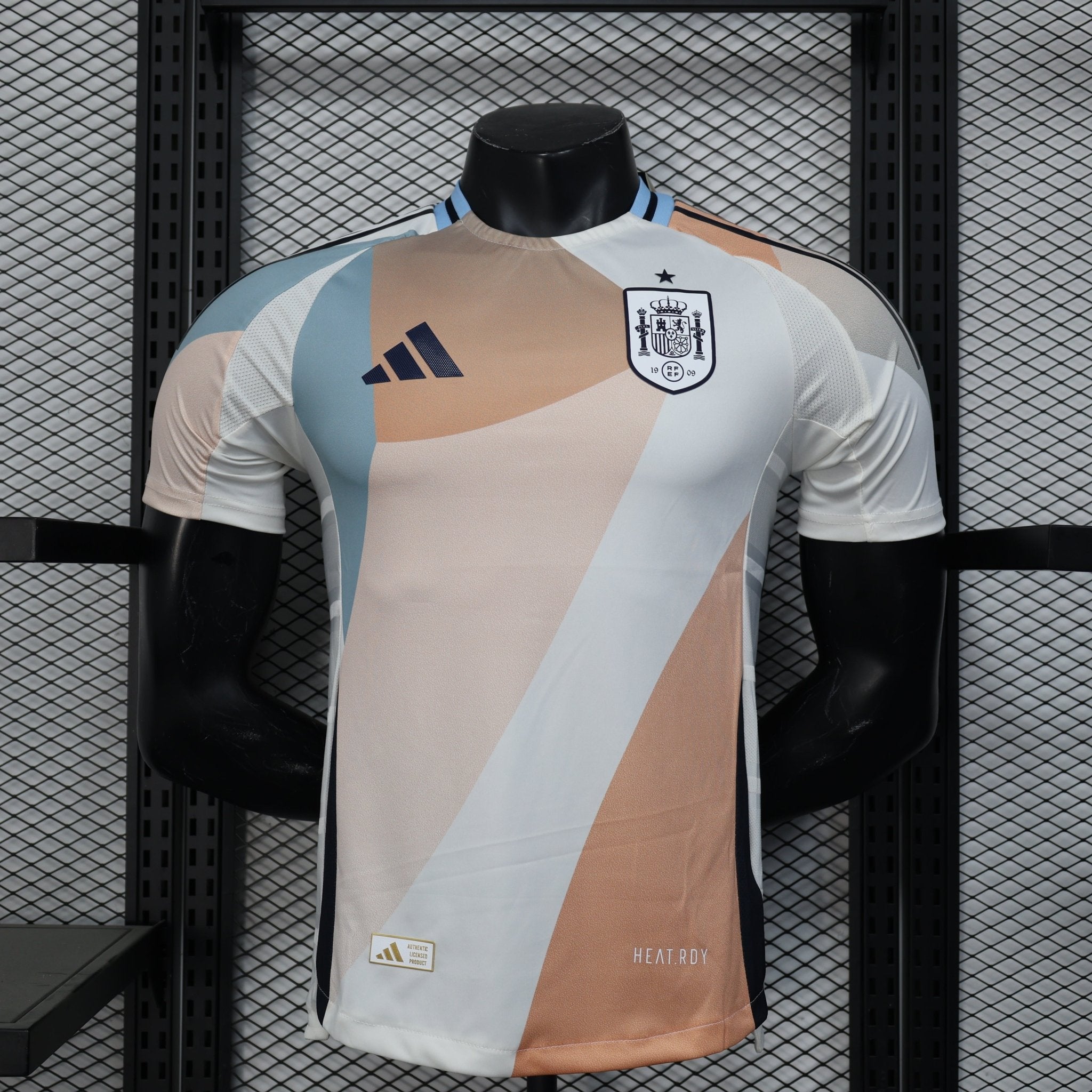 ESPANA FEMENINA II 25 - 26 VERSION JUGADOR - Bota de Oro Tienda