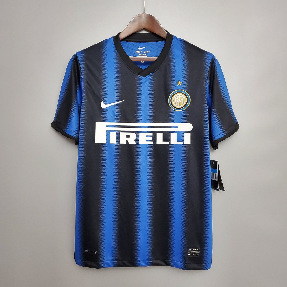 INTER DE MILAN II 10/11 HOMBRE (RETRO) - Bota de Oro Tienda