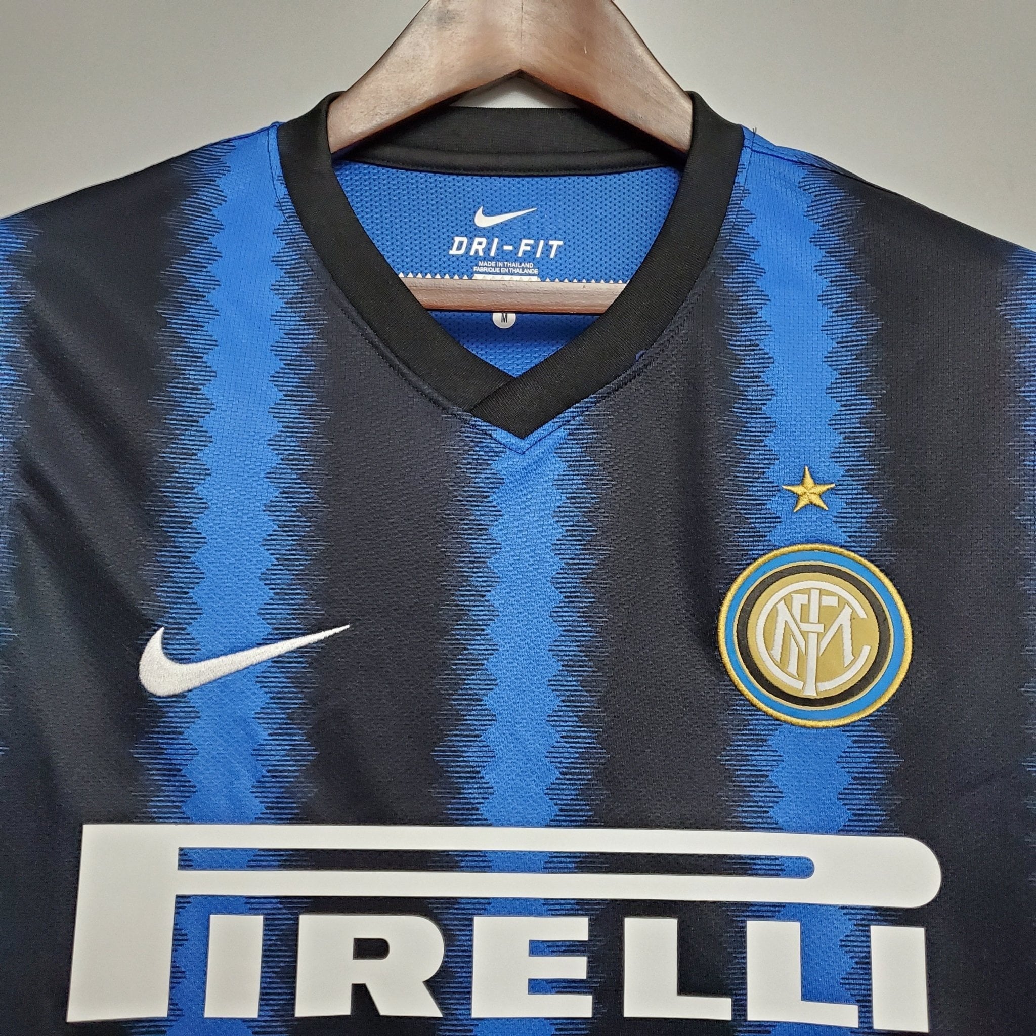 INTER DE MILAN II 10/11 HOMBRE (RETRO) - Bota de Oro Tienda