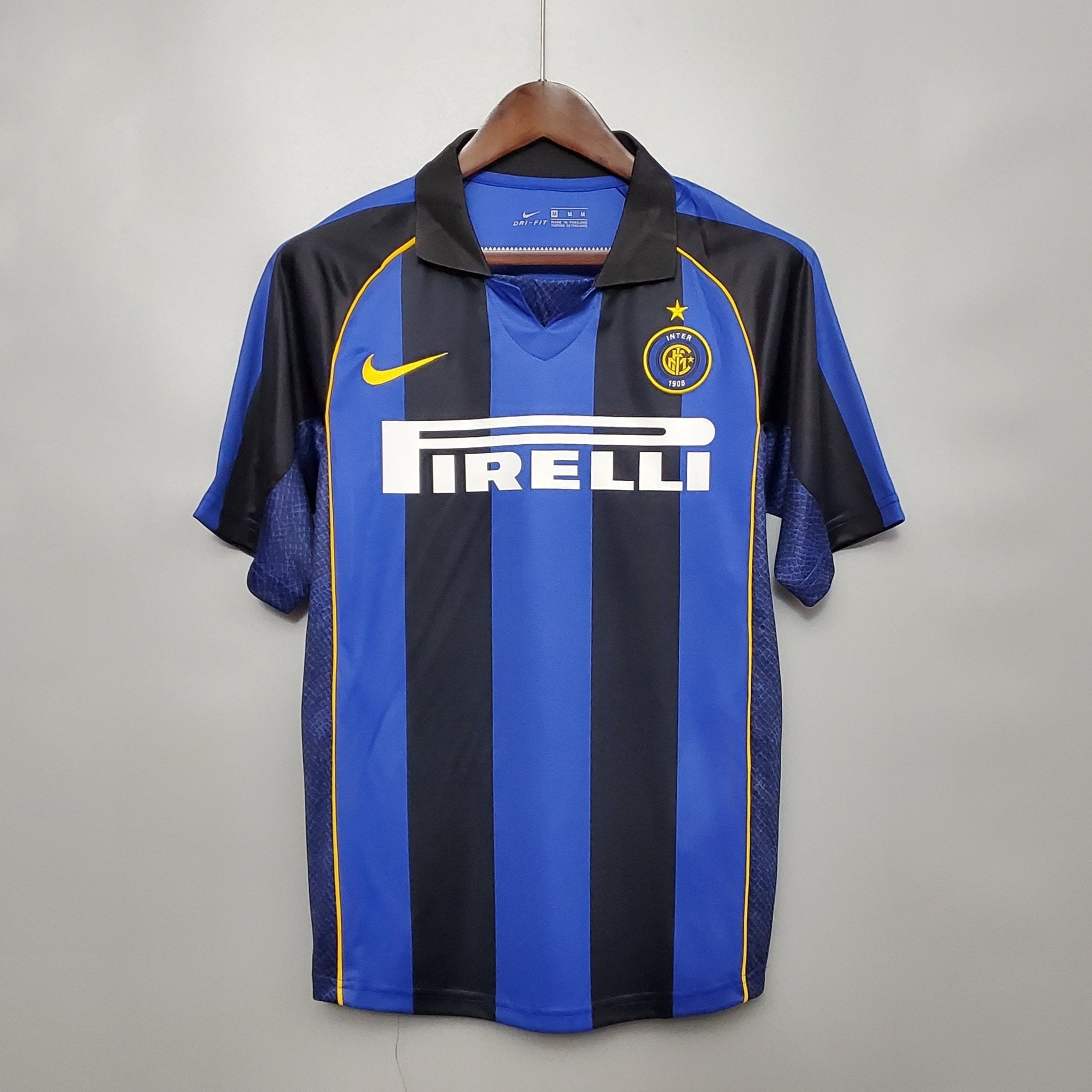 INTER DE MILAN III 01/02 HOMBRE (RETRO) - Bota de Oro Tienda