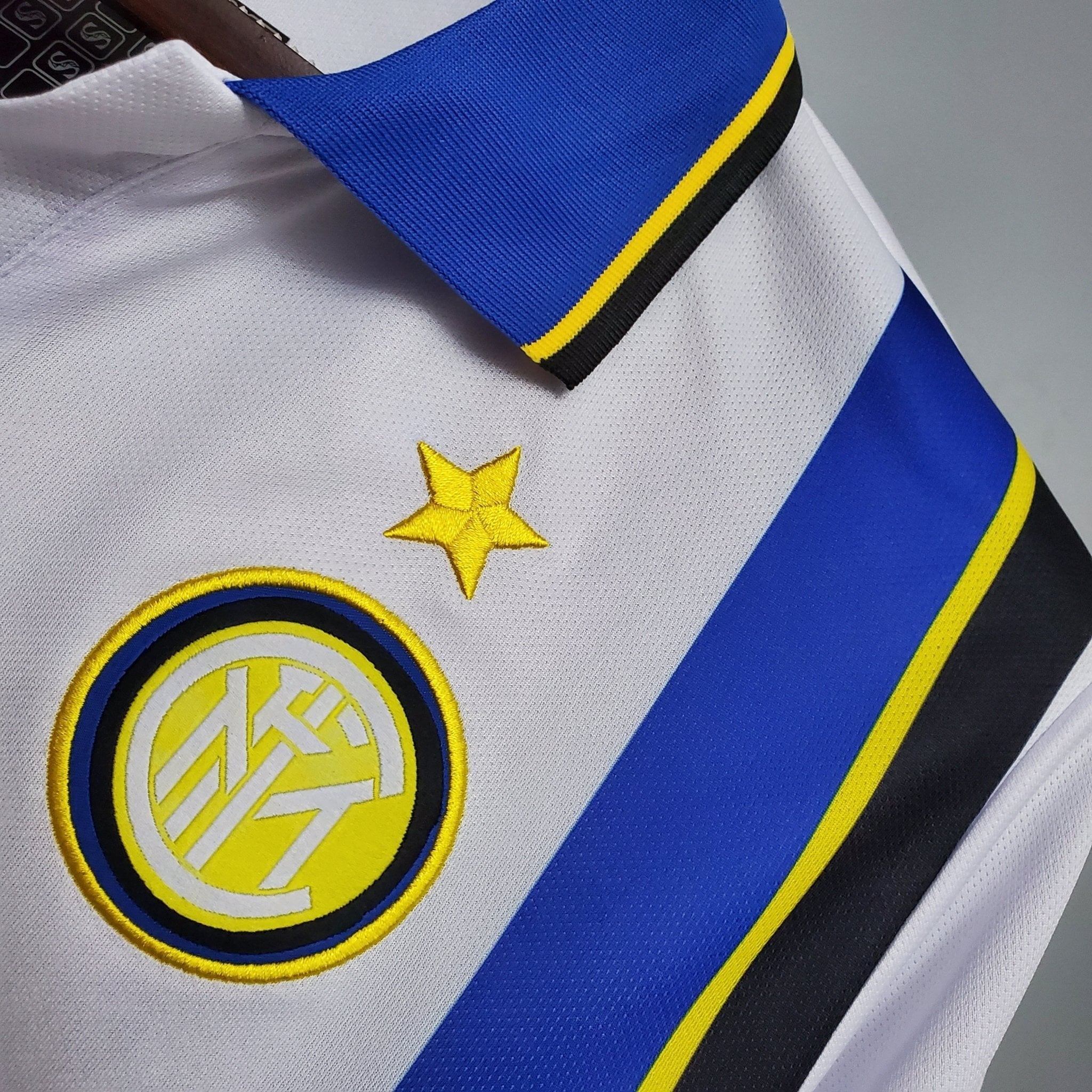 INTER DE MILAN X 97/98 HOMBRE (RETRO) - Bota de Oro Tienda