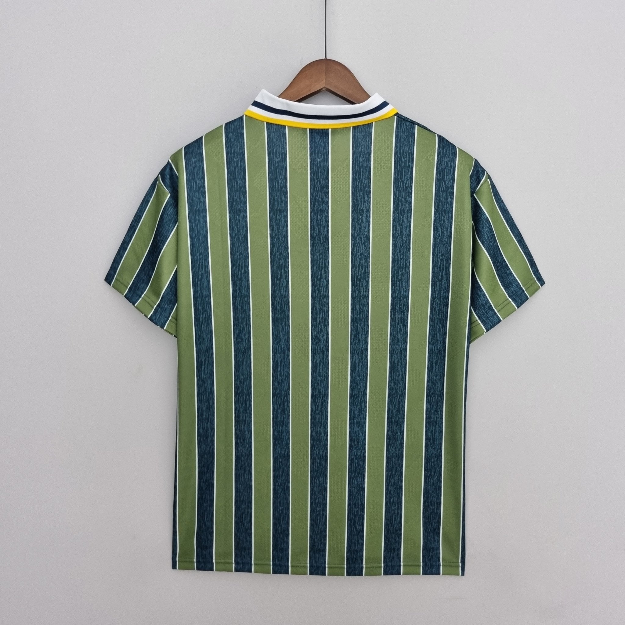INTER DE MILAN XVI 95/96 HOMBRE (RETRO) - Bota de Oro Tienda