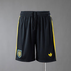 M U 25/26 Tercera Equipación Pantalón Corto - Bota de Oro Tienda