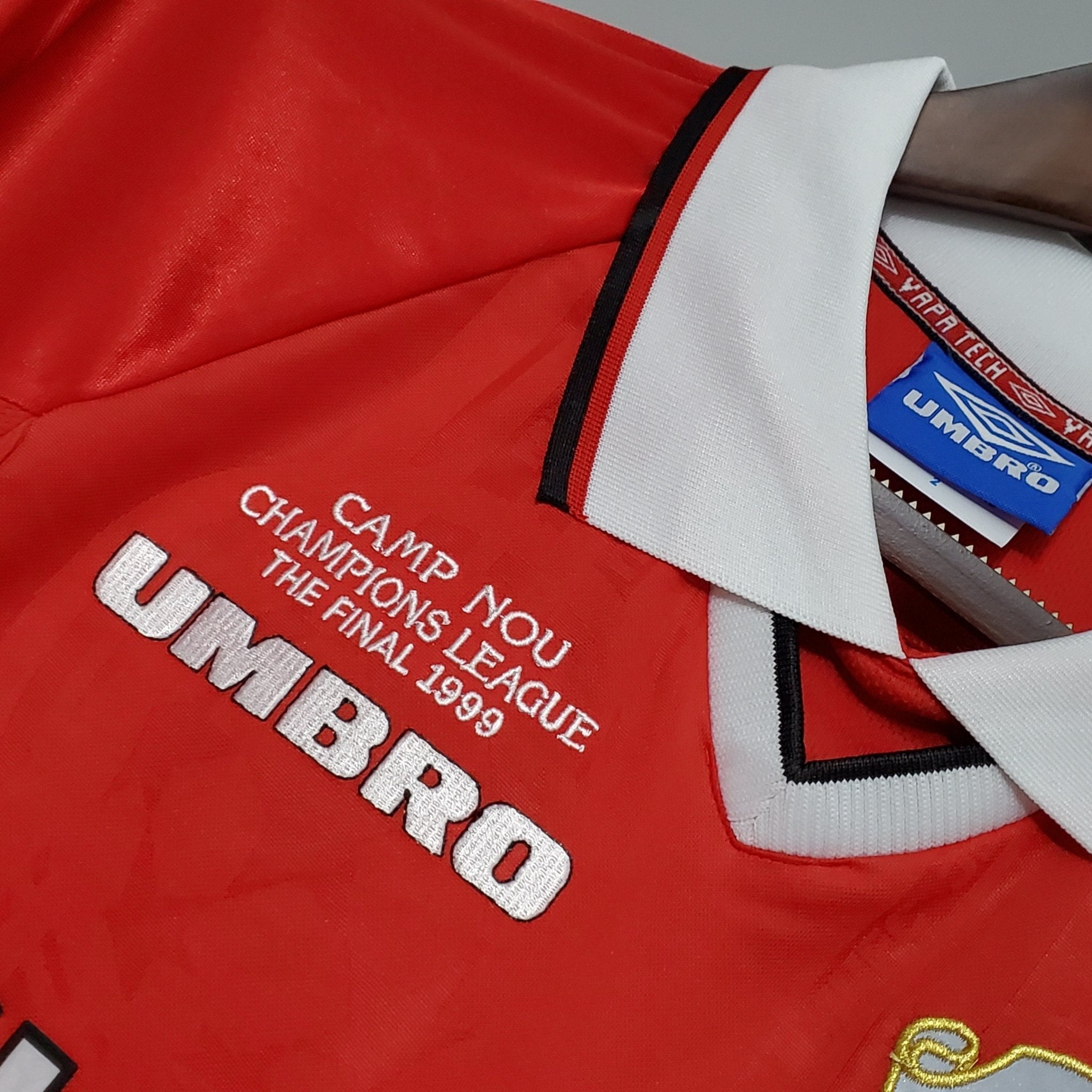 MANCHESTER UNITED I 99/00 HOMBRE (RETRO) MANGA LARGA - Bota de Oro Tienda