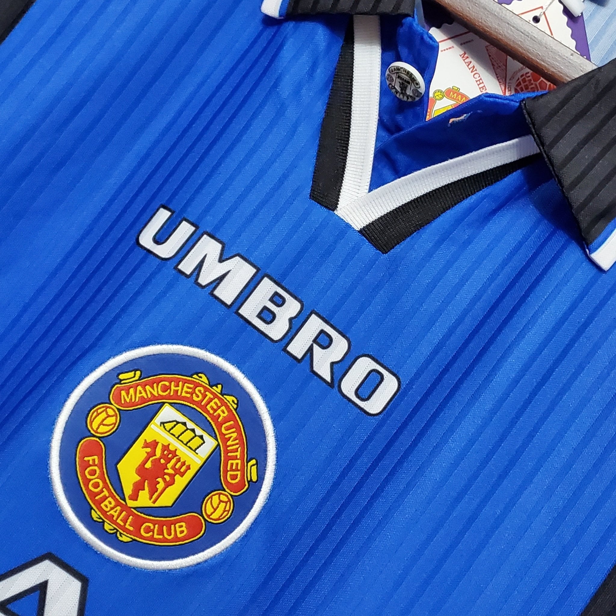 MANCHESTER UNITED II 96/97 HOMBRE (RETRO) - Bota de Oro Tienda