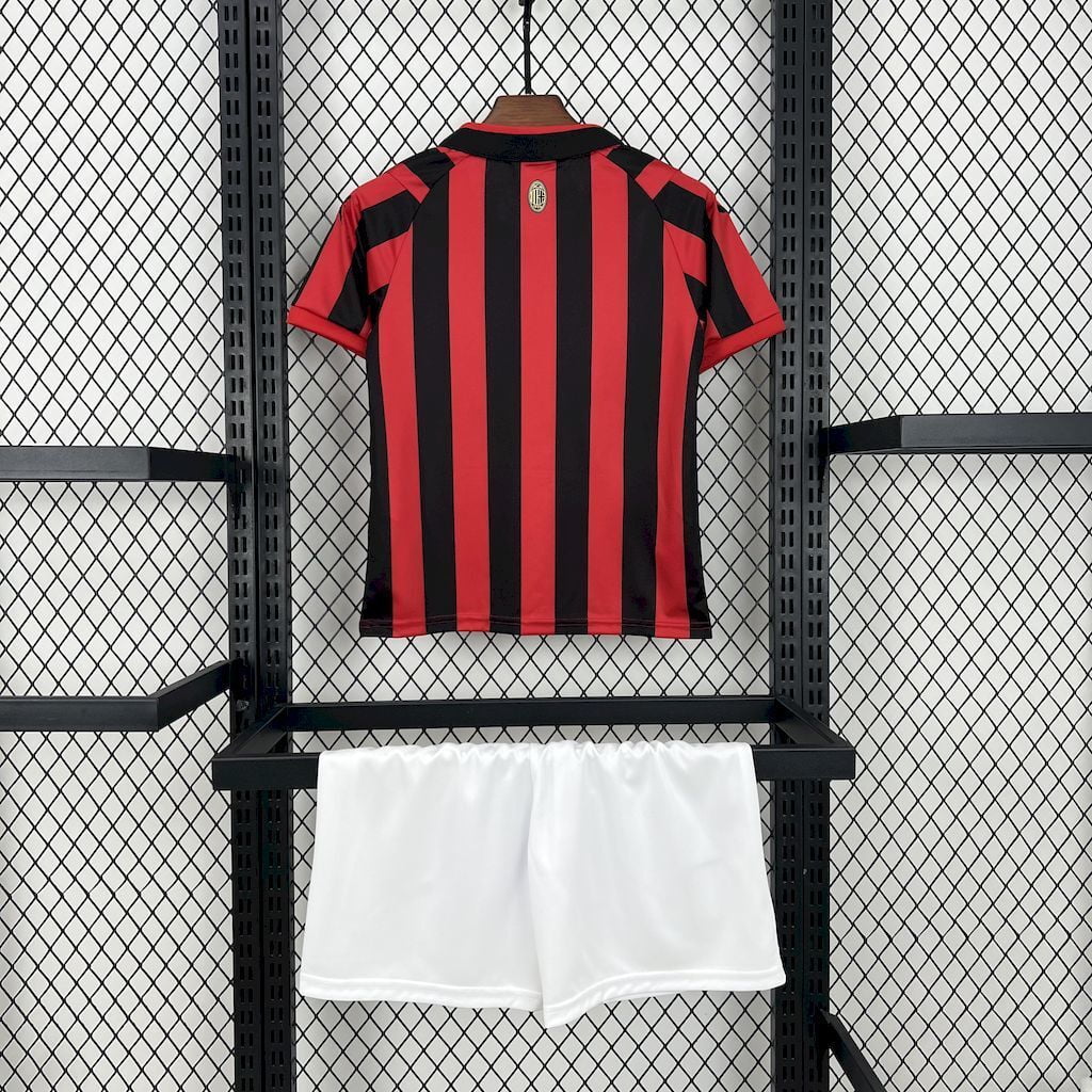 MILAN EQUIPACIÓN 125 AÑOS NIÑOS - Bota de Oro Tienda