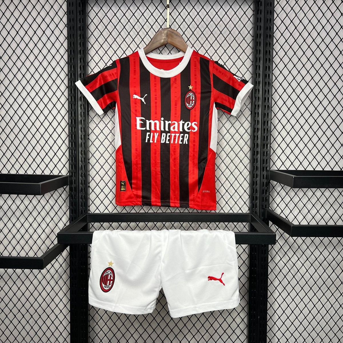 MILAN I 24/25 CONJUNTO INFANTIL - Bota de Oro Tienda