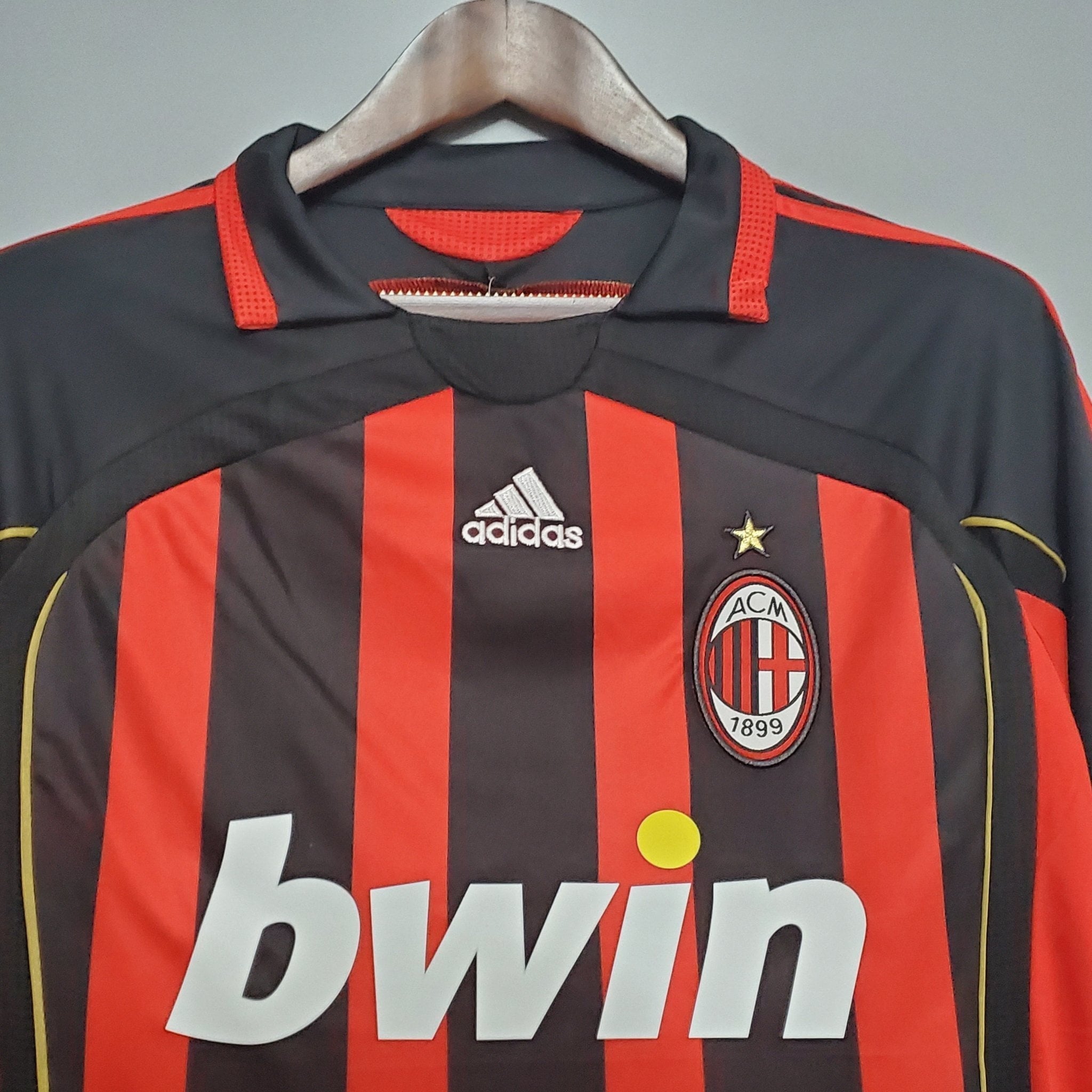 MILAN V 06/07 (RETRO) - Bota de Oro Tienda