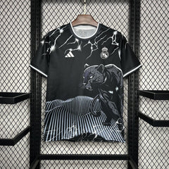 REAL MADRID EDICIÓN ESPECIAL NEGRO I 24/25 HOMBRE - Bota de Oro Tienda