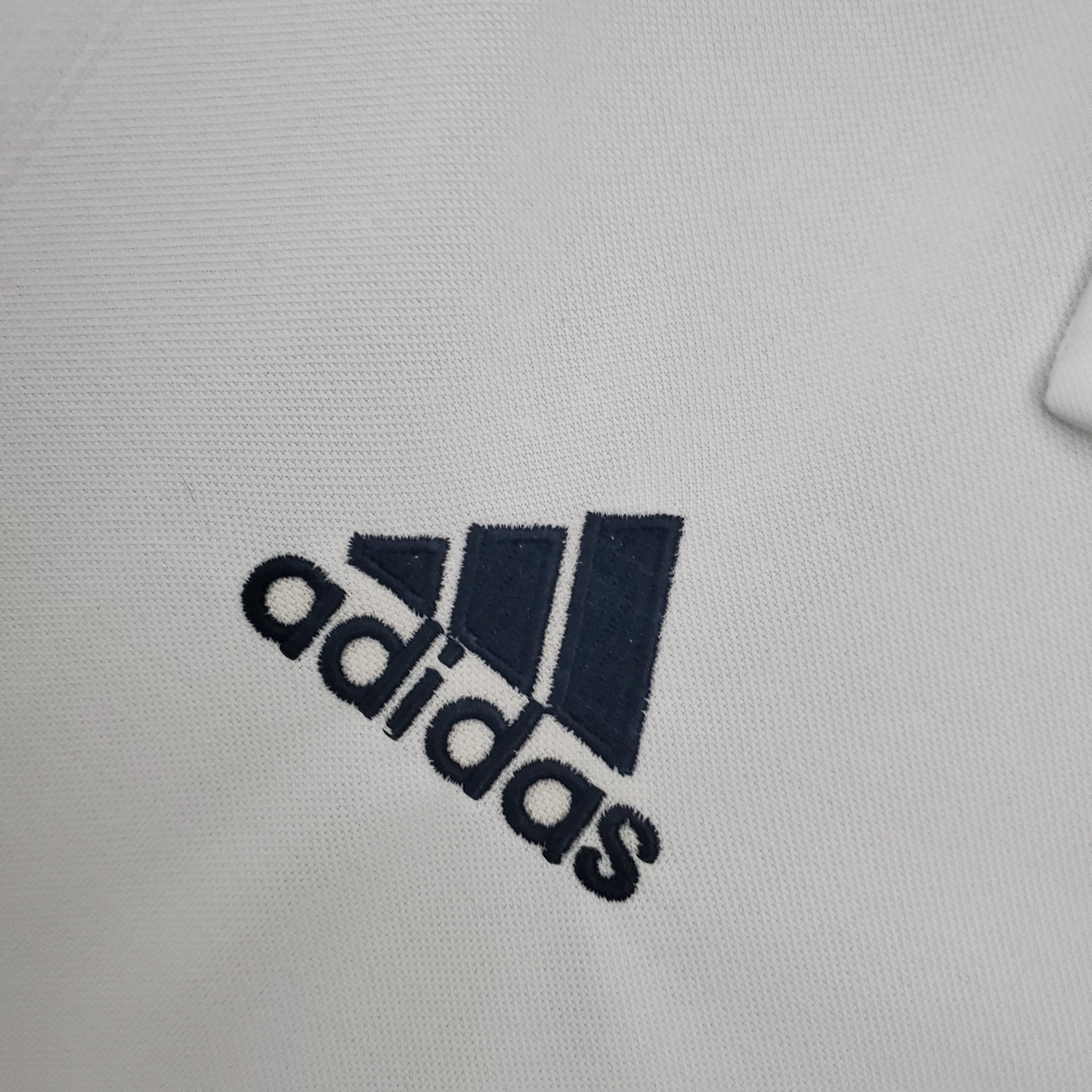 REAL MADRID I 02/03 HOMBRE (RETRO) - Bota de Oro Tienda