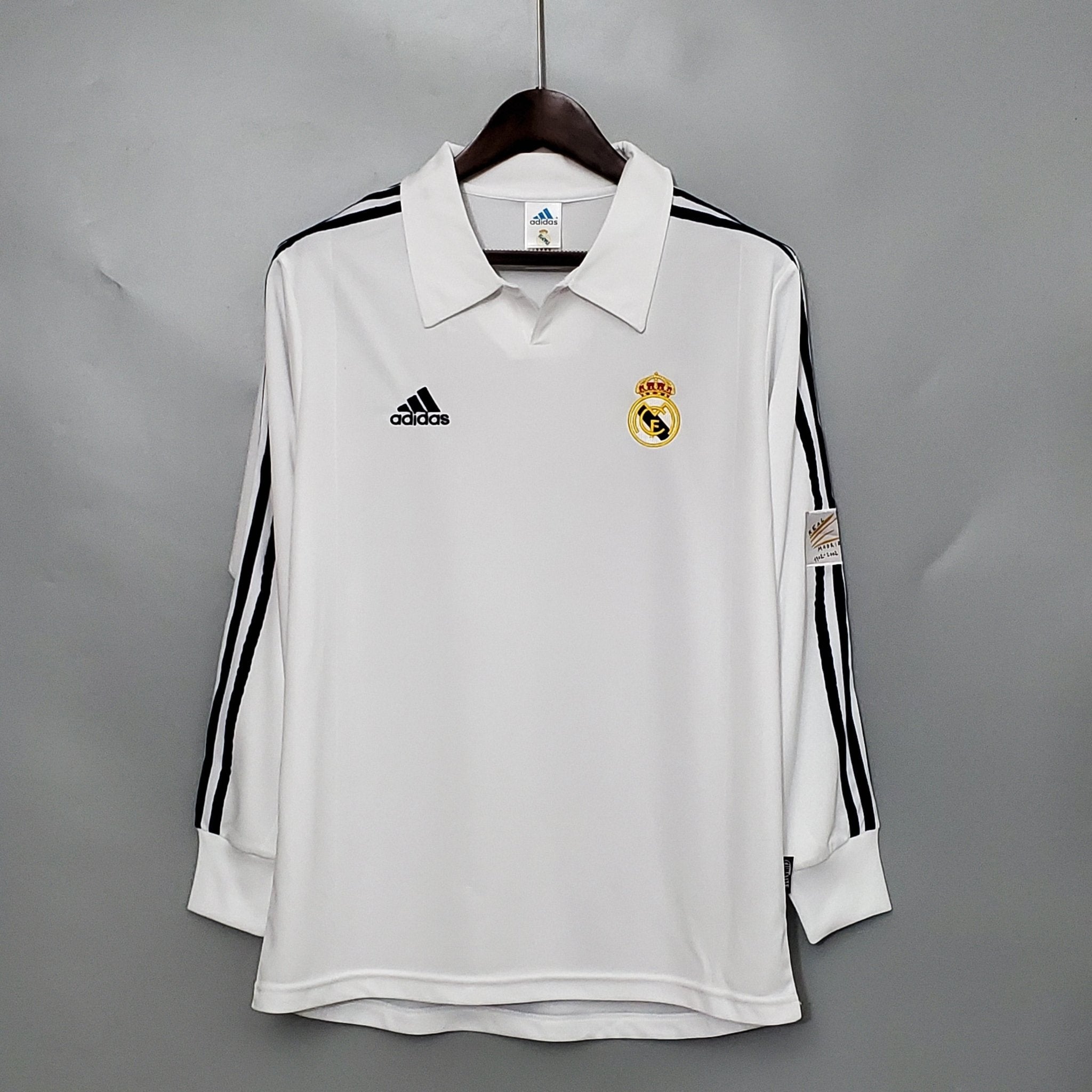 REAL MADRID I 02/03 MANGA LARGA HOMBRE (RETRO) - Bota de Oro Tienda