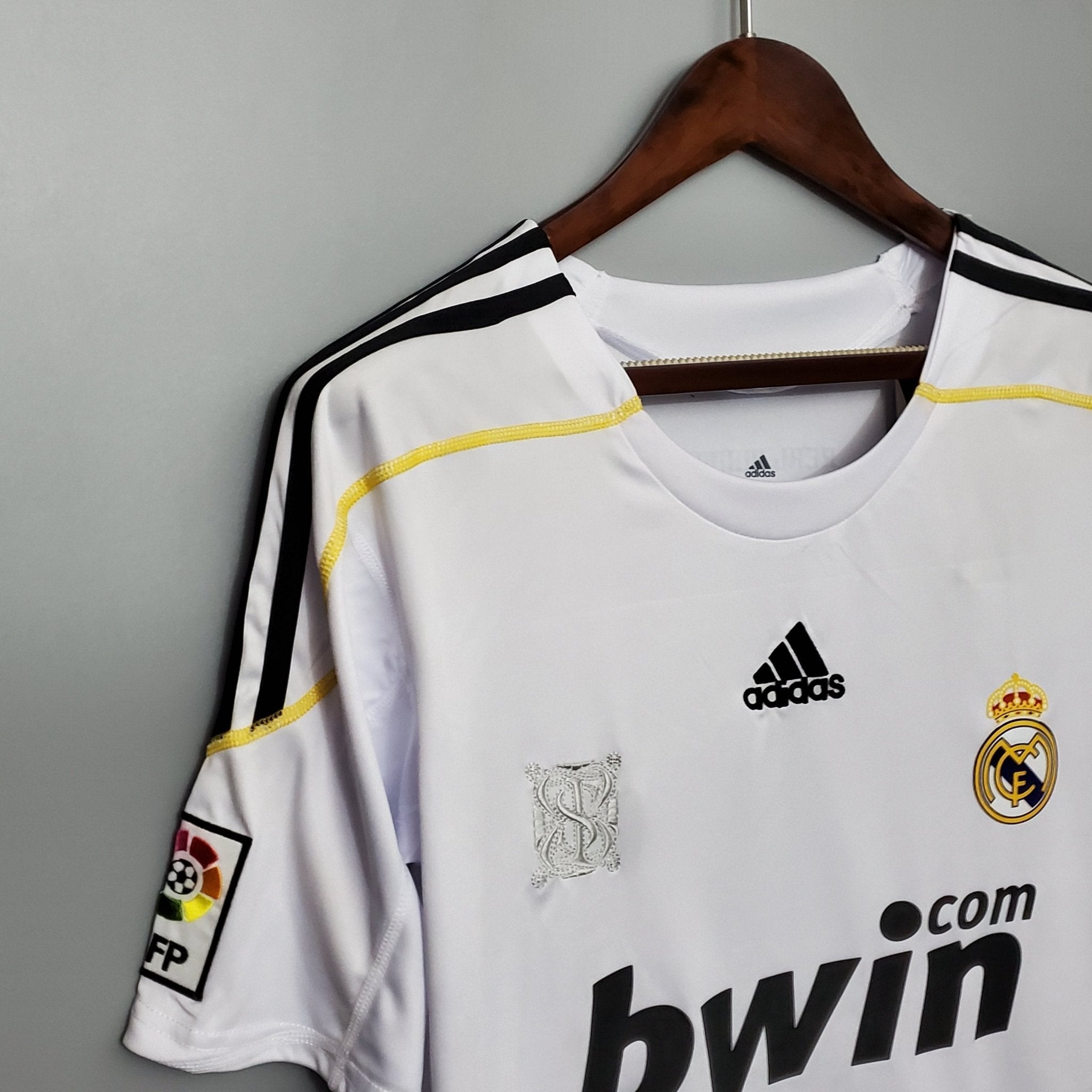 REAL MADRID I 09/10 HOMBRE (RETRO) - Bota de Oro Tienda
