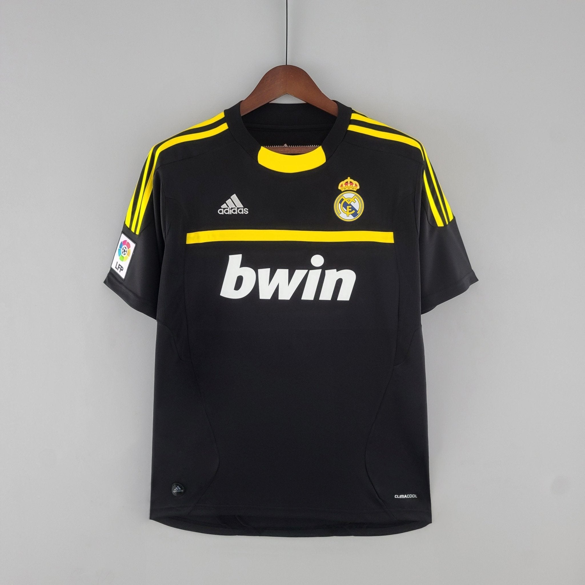REAL MADRID II 11/12 PORTERO HOMBRE (RETRO) - Bota de Oro Tienda