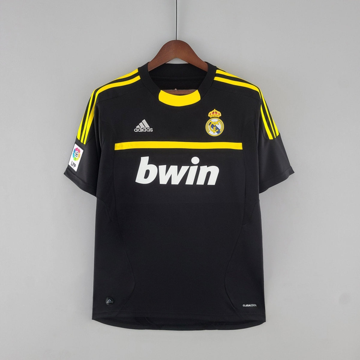 REAL MADRID II 11/12 PORTERO HOMBRE (RETRO) - Bota de Oro Tienda