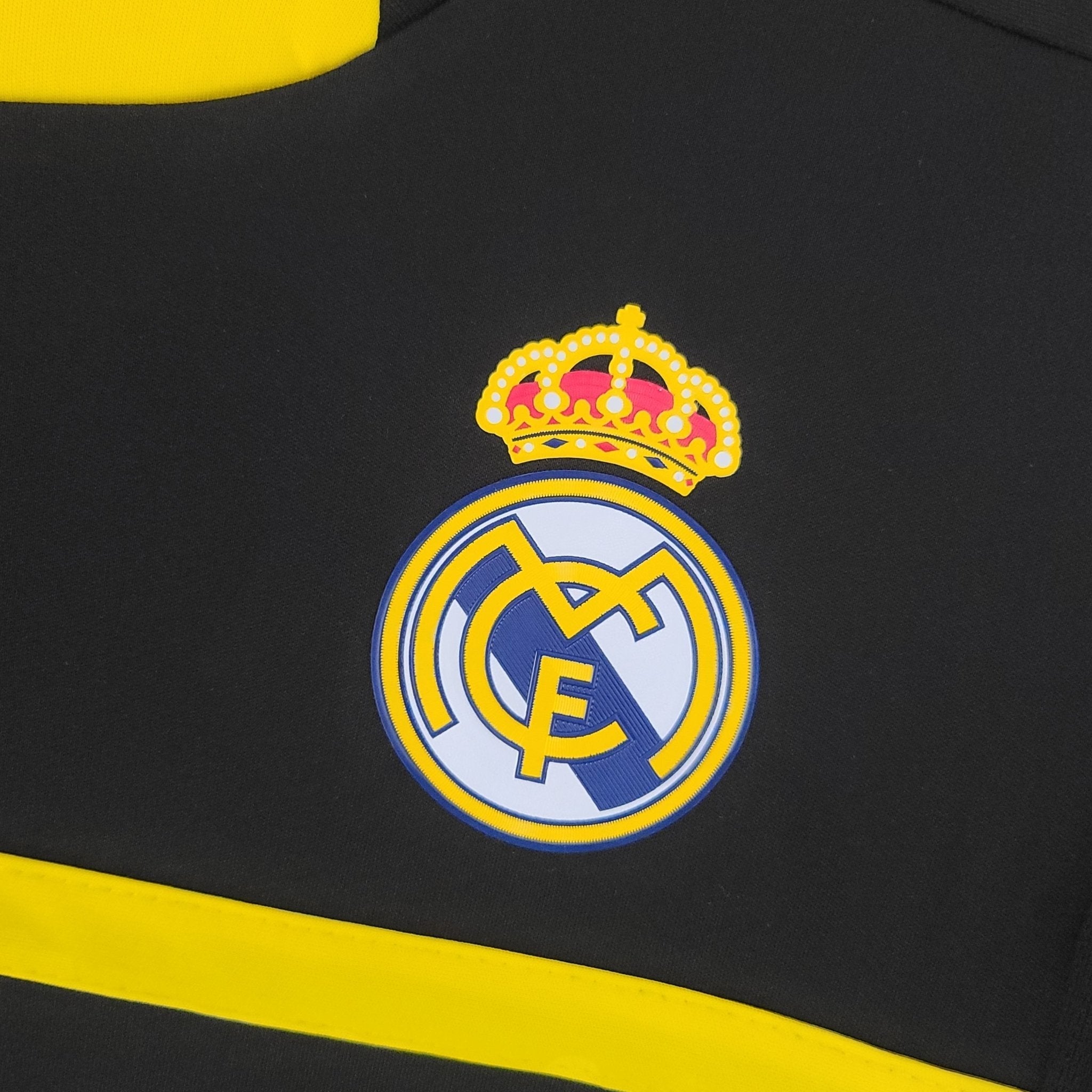 REAL MADRID II 11/12 PORTERO HOMBRE (RETRO) - Bota de Oro Tienda