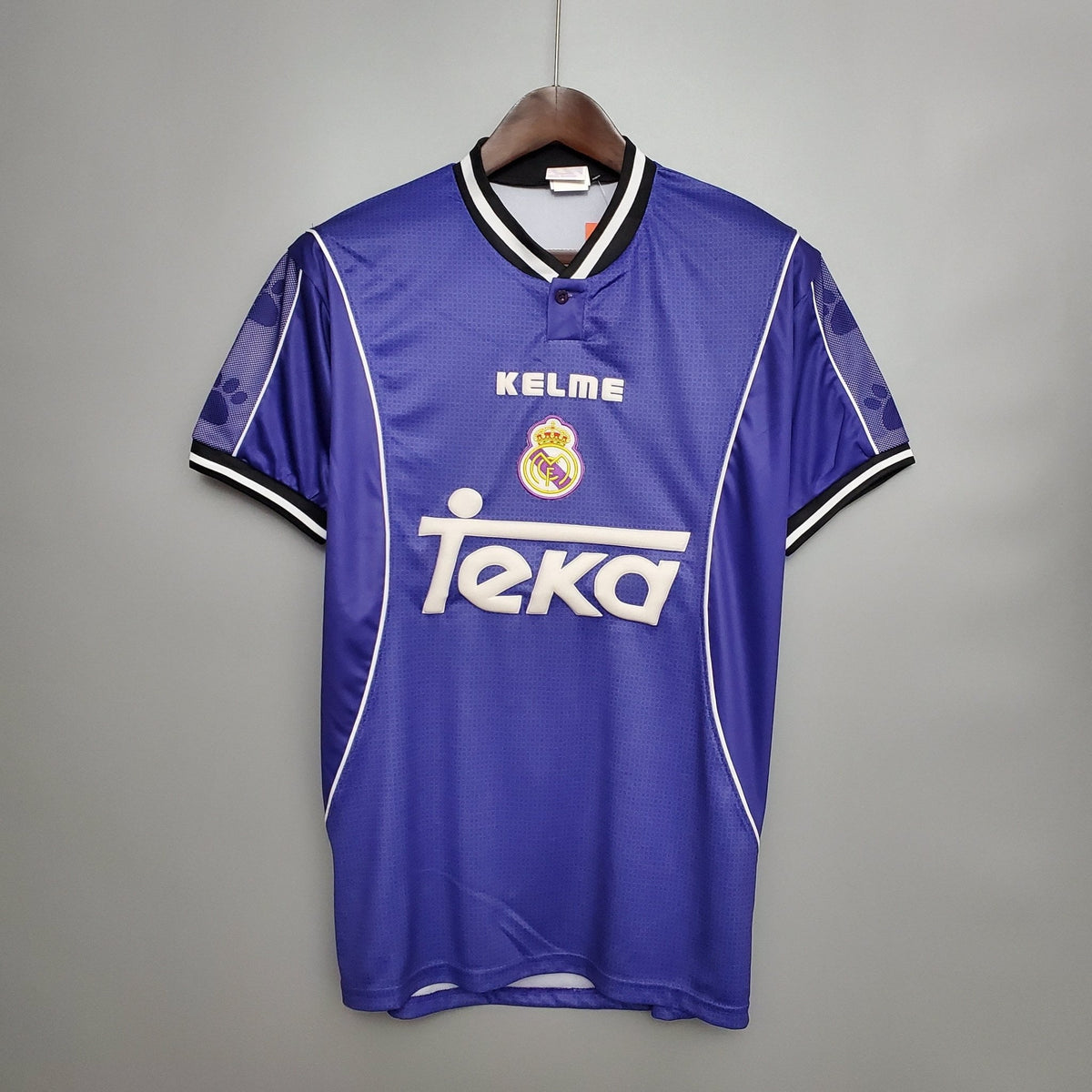REAL MADRID II 97/98 HOMBRE (RETRO) - Bota de Oro Tienda