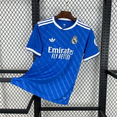REAL MADRID III 25/26 HOMBRE - Bota de Oro Tienda